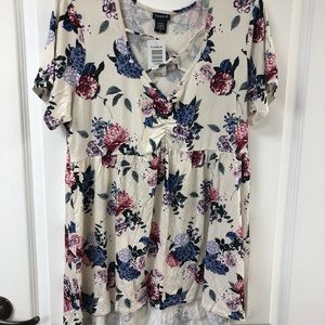 NWT torrid size 1 babydoll top